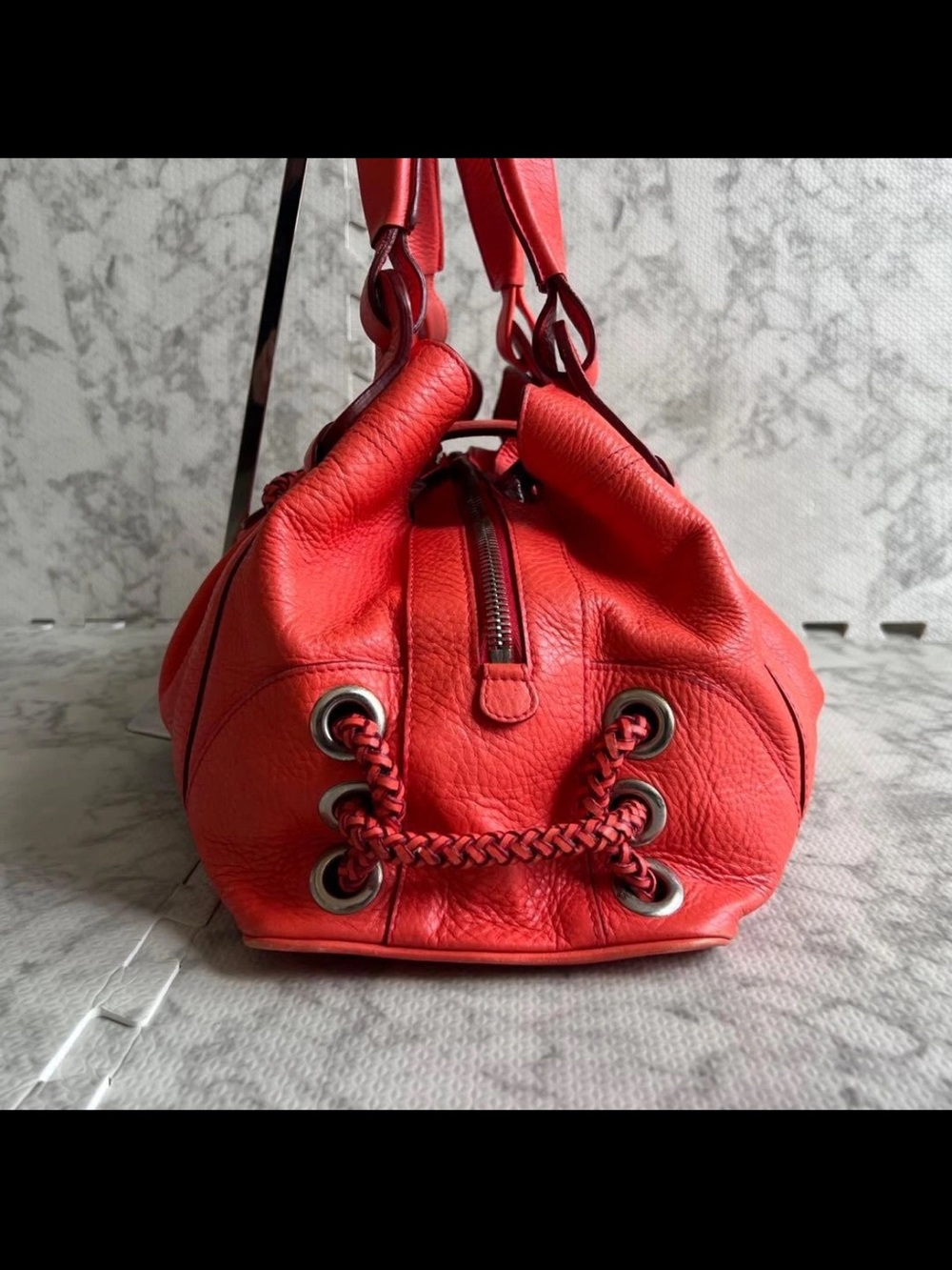 Mulberry Red Pebbled Leather Shoulder Bag with Turn-Lock Flap - Picture 4 of 16